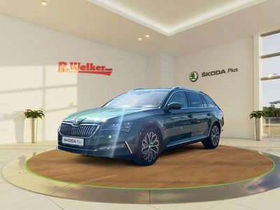 Grün Gebraucht 2020 Skoda Superb LAURIN & KLEMENT Kombi | 28.900 €