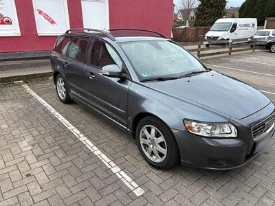 Gebraucht Volvo V50 109 PS (80 kW) 2010 Grau Kombi