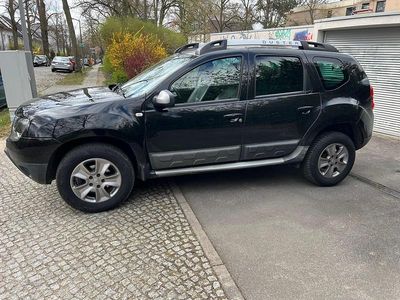 Gebraucht Dacia Duster 125 PS (91 kW) 2014 Schwarz SUV