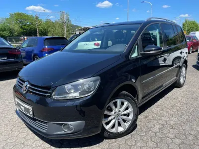 Gebraucht VW Touran Highline 105 PS (77 kW) 2012 Schwarz Van / Kleinbus