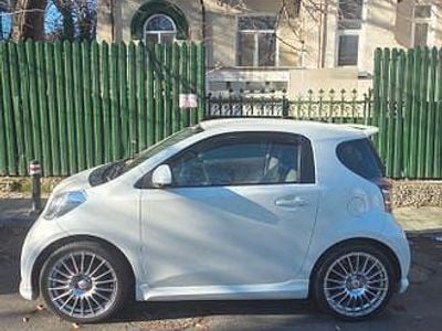 Gebraucht Toyota iQ 122 PS (89 kW) 2010 Weiß Kleinwagen