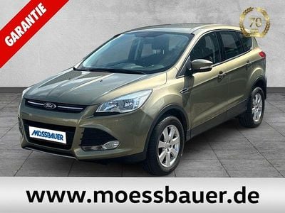 Gebraucht Ford Kuga Trend 150 PS (110 kW) 2014 Gold SUV