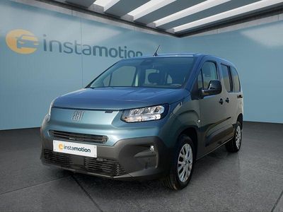 Nuova Fiat Doblò 131 CV (96 kW) 2026 Blu Monovolume