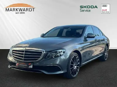 Gebraucht Mercedes E220 194 PS (142 kW) 2018 Selenitgrau  metalliclack Limousine