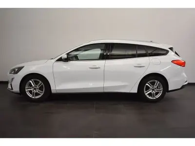 Gebraucht Ford Focus 120 PS (88 kW) 2020 Weiß Kombi