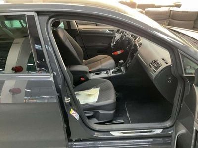 Gebraucht VW Golf VII Join 116 PS (85 kW) 2019 Grau Limousine