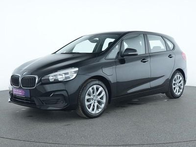 Schwarz Gebraucht 2020 BMW 225 Sport Line Kombi | 17.885 € (Superpreis)