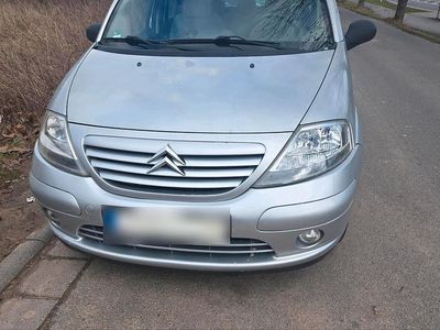 Gebraucht Citroën C3 74 PS (54 kW) 2003 Silber Kleinwagen