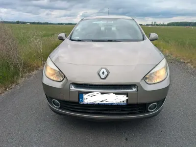 Gebraucht Renault Fluence 110 PS (80 kW) 2010 Beige Limousine