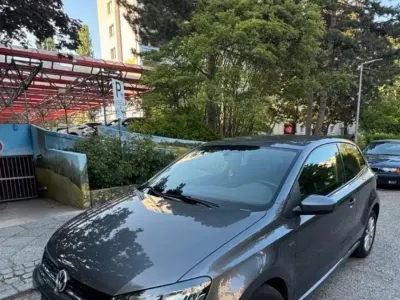 Gebraucht VW Polo LOUNGE 75 PS (55 kW) 2015 Grau Kleinwagen