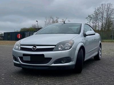 Brugt Opel Astra Cabriolet 116 HK (85 kW) 2008 Sølv Cabriolet