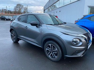 Grau Gebraucht 2025 Nissan Juke N-Connecta SUV | 22.990 € (Fairer Preis)