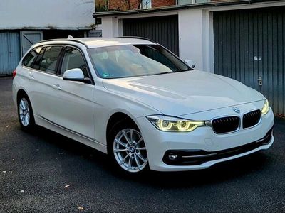 gebraucht BMW 318 iA Touring Sport Line.Navi.Aut.LEd