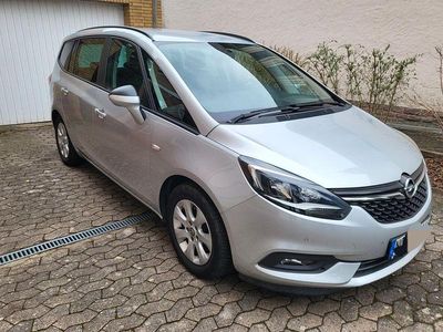 Gebraucht Opel Zafira Active 140 PS (102 kW) 2016 Silber Van / Kleinbus