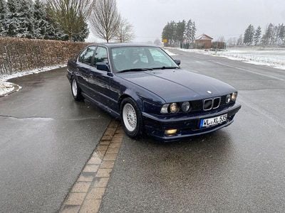 Gebraucht BMW 525 Performance 192 PS (141 kW) 1991 Blau Limousine