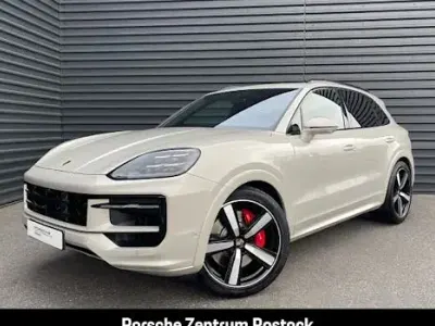 Second-hand Porsche Cayenne 474 CP (348 kW) 2025 Bej SUV