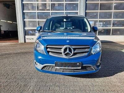 Gebraucht Mercedes Citan 109 90 PS (66 kW) 2017 Blau Kombi