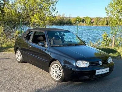 Gebraucht VW Golf Highline 75 PS (55 kW) 1999 Blau Cabrio