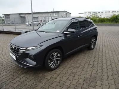 Gebraucht Hyundai Tucson Edition 30+ 150 PS (110 kW) 2022 Grau SUV