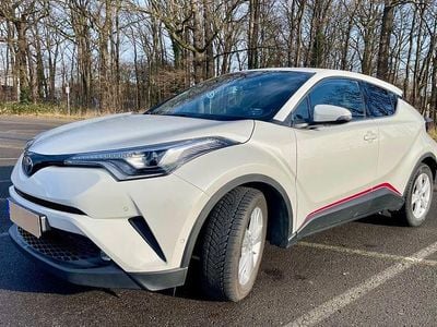 Weiß Gebraucht 2017 Toyota C-HR Lounge SUV | 17.980 € (Fairer Preis)