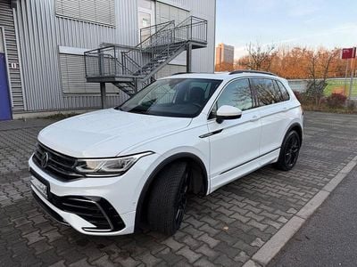 Usata VW Tiguan R-line 200 CV (147 kW) 2021 Bianco SUV