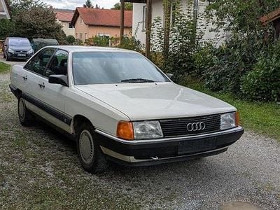 Gebraucht Audi 100 90 PS (66 kW) 1985 Weiß Limousine