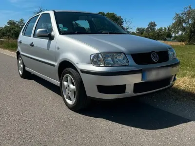 Gebraucht VW Polo 60 PS (44 kW) 2001 Silber Kleinwagen