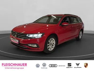 Second-hand VW Passat Business 122 CP (89 kW) 2023 Roșu Break