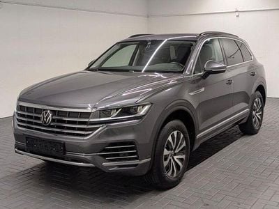 Siliziumgraumet. Gebraucht 2020 VW Touareg Elegance SUV | 40.980 € (Superpreis)