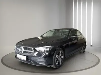 Gebraucht Mercedes E300 Avantgarde 252 PS (185 kW) 2023 Schwarz Limousine