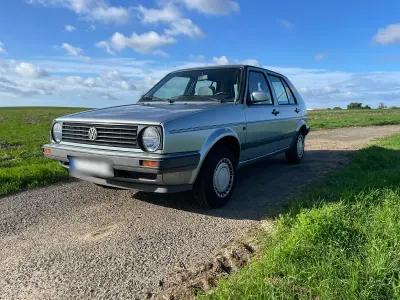 Gebraucht VW Golf II 55 PS (40 kW) 1988 Silber Kleinwagen