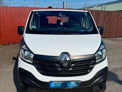Second-hand Renault Traffic 2018 Alb Monovolum