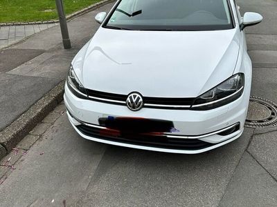 gebraucht VW Golf VII 