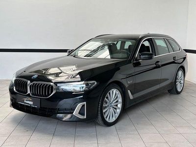 Second-hand BMW 530e Luxury Line 292 CP (214 kW) 2022 Negru Break
