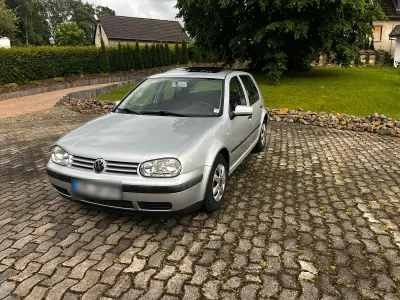 Gebraucht VW Golf IV 2001 Grau Kleinwagen