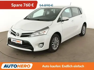 Gebraucht Toyota Verso Edition-S 147 PS (108 kW) 2016 White crystal shine Van / Kleinbus