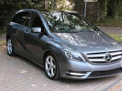 Mercedes B200