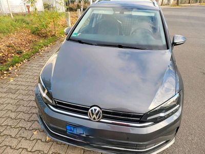 gebraucht VW Golf Sportsvan 1.0 TSI Comfortline mit AHK ausfahrbar