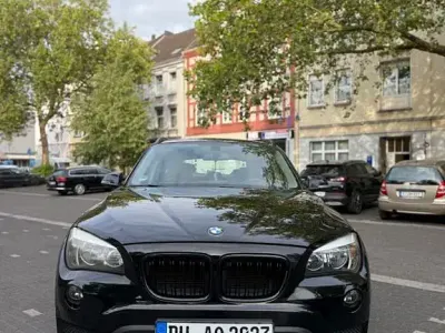 Gebraucht BMW X1 116 PS (85 kW) 2013 Schwarz SUV