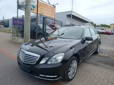 Gebraucht Mercedes E350 231 PS (169 kW) 2010 Schwarz Limousine
