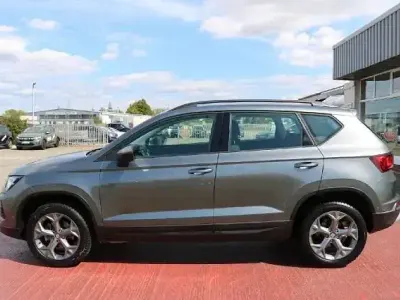 Gebraucht Seat Ateca Style 150 PS (110 kW) 2024 Grau SUV