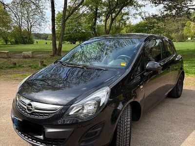 Second-hand Opel Corsa Energy 69 CP (50 kW) 2014 Negru Hatchback
