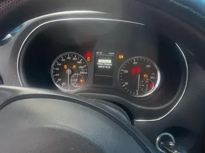 Gebraucht Mercedes Vito 98 PS (72 kW) 2016 Weiß Van