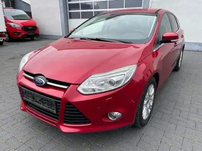 Occasion Ford Focus Titanium 150 ch (110 kW) 2012 Rouge Berline