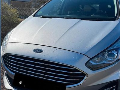 Gebraucht Ford S-MAX 150 PS (110 kW) 2021 Silber Van / Kleinbus