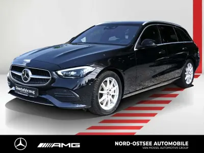 Gebraucht Mercedes C220 Avantgarde 200 PS (147 kW) 2021 Schwarz Kombi