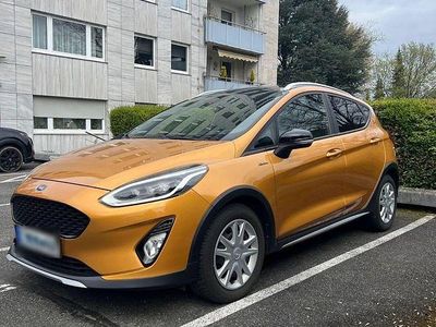 Second-hand Ford Fiesta 125 CP (91 kW) 2018 Galben Hatchback