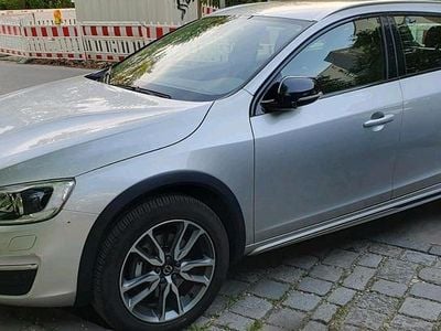 Volvo V60 CC