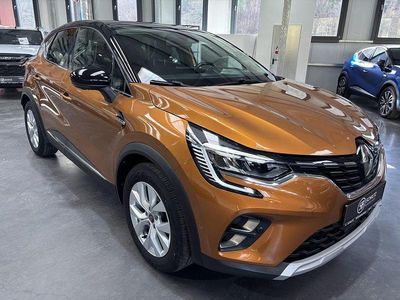 Używany Renault Captur Intens 131 KM (96 kW) 2020 Pomarańczowy SUV