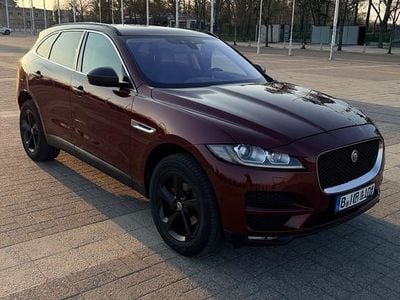 Gebraucht Jaguar F-Pace Pure 179 PS (131 kW) 2016 Rot SUV